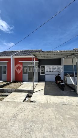 Over Kredit Rumah Subsidi Bekasi Tambun Utara Rumah Butuh Minim Renovasi HGB di Blok B2, Green Srimahi Residence 3 Blok B2 No.8, Srimahi, Tambun Utara, Bekasi, Jawa Barat, Indonesia, 17510, Bekasi