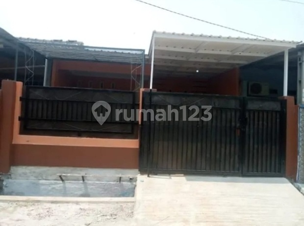 Rumah Dekat Akses Toll Gabus di Villa Gading Harapan 2, Babelan