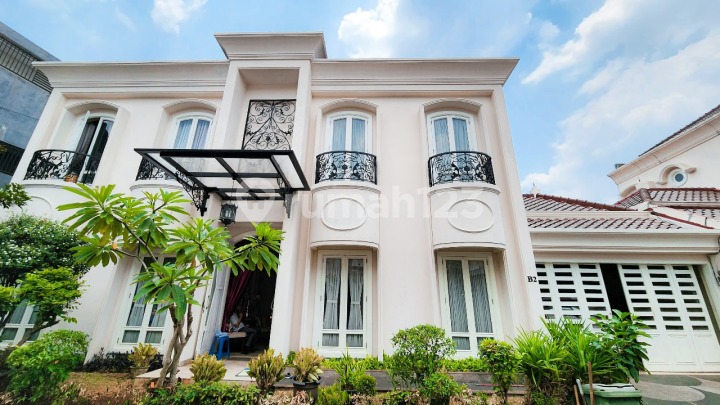 Dijual Rumah 2 lantai di Pinang Raya Town House Pondok Labu