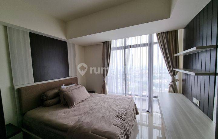 Apartemen 1 Br The Accent Bintaro Dengan Pool View