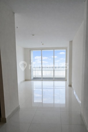 For Sale Cheap and Fast Central Park Residence 2 BR Unfurnished