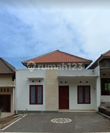 Rumah Baru, Murah, Free Biaya2 (5 Juta All In), Bisa Kpr. Lokasi Strategis Dekat Pantai Di Tabanan Bali. Ayo Kapan Lagi Punya Rumah Di Bali Sambil Healing !!