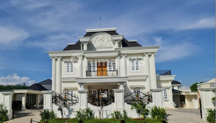 Dijual Rumah Mewah Full Furnished Puri Arga Golf Bsb Semarang Dijual Rumah Mewah Full Furnished Puri Arga Golf Bsb Semarang