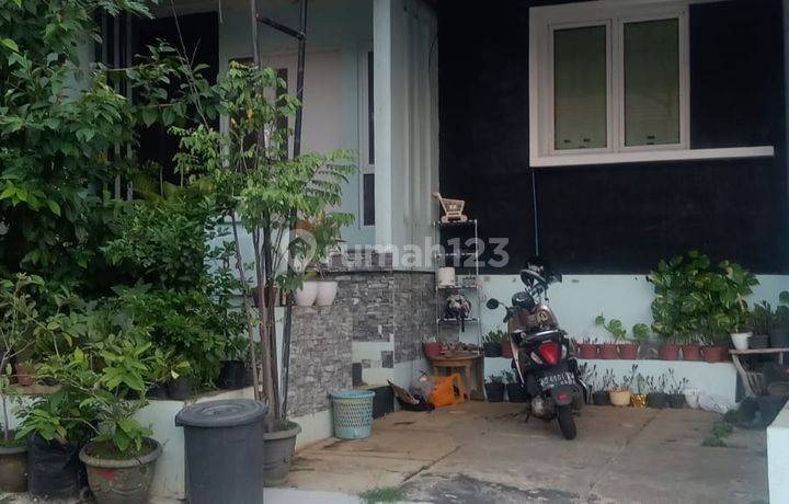 Rumah Villa Krista Banyumanik Semarang