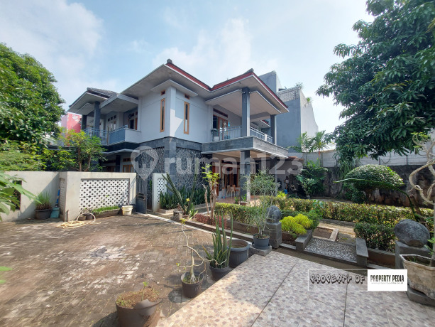 MURAH!!! Di Jual Rumah Hook Siap Huni Luas 390 M² di Bintara Bekasi Barat