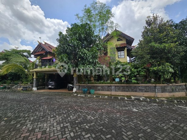 RUMAH MEWAH PERUMAHAN MERAPI VIEW JAKAL KM 9 DEKAT KAMPUS UGM UII RUMAH MEWAH PERUMAHAN MERAPI VIEW JAKAL KM 9 DEKAT KAMPUS UGM UII