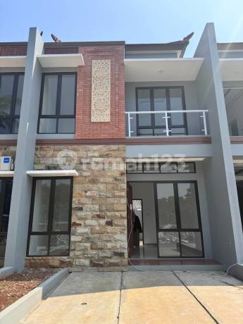 Rumah 2 Lantai Bagus Dekat Stasiun Dan Pintu Tol Cimanggis Rumah 2 Lantai Bagus Dekat Stasiun Dan Pintu Tol Cimanggis