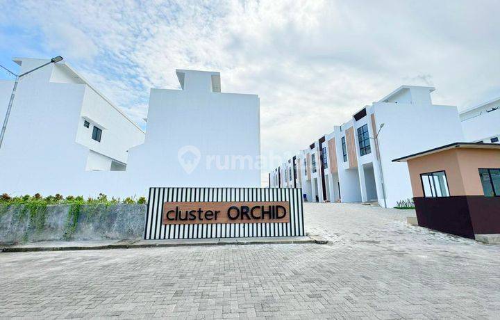 Rumah Siap Huni di Green Park Residence