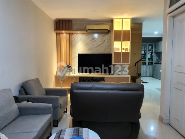 Rumah Mewah Janur Elok Kelapa Gading – Lokasi Premium, Siap Huni! Rumah Mewah Janur Elok Kelapa Gading – Lokasi Premium, Siap Huni!