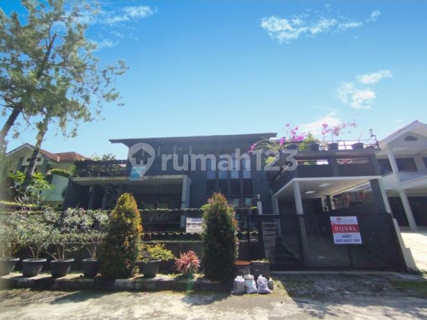 A nice villa house ready to occupy in Graha Puspa, West Bandung Regency. A nice villa house ready to occupy in Graha Puspa, West Bandung Regency.