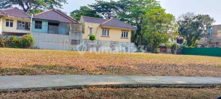 Tanah 700 m2 SHM Tempat Exclusive Tangerang, Banten