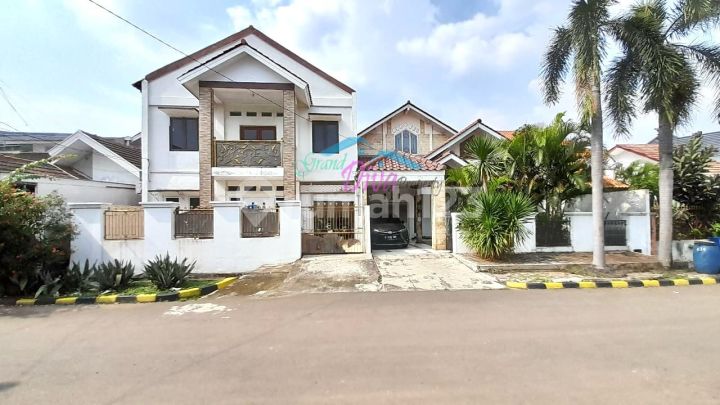 DIJUAL 2 UNIT RUMAH GANDENG BAGUS DAN LUAS DI JATIWARINGIN ASRI BEKASI DIJUAL 2 UNIT RUMAH GANDENG BAGUS DAN LUAS DI JATIWARINGIN ASRI BEKASI