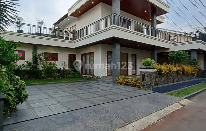 PEJATEN LUXURY BIG POOL BEST PRICE