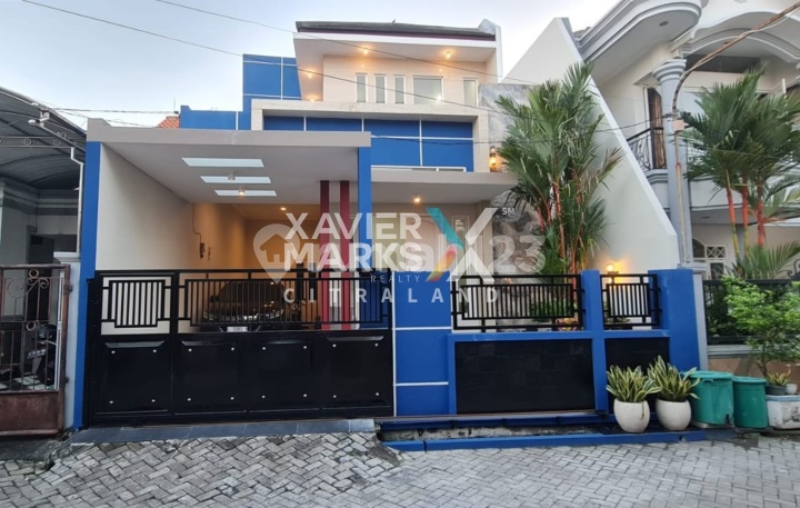 Rumah 2 Lantai di Karah Tama, Lokasi Strategis