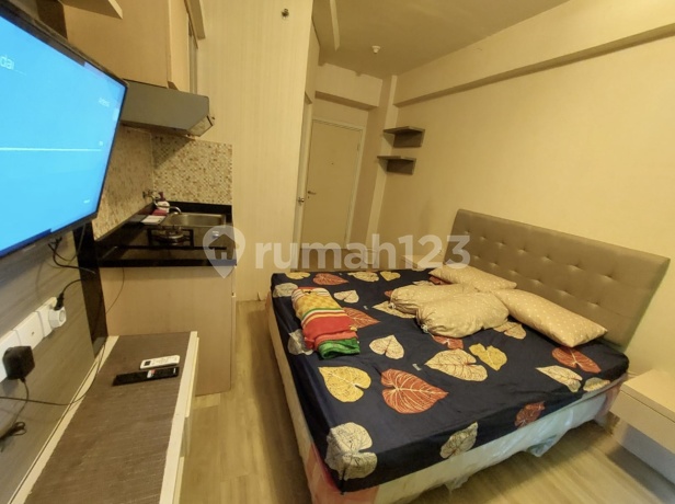 Green Pramuka City Apartment Furnished 1 BR