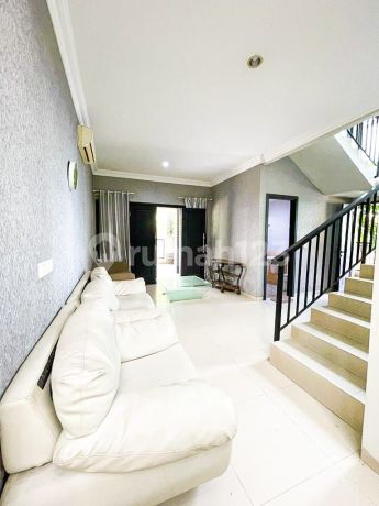 Rumah 2 Lantai Murah Bagus Hook Central Park Ahmad Yani Surabaya Rumah 2 Lantai Murah Bagus Hook Central Park Ahmad Yani Surabaya