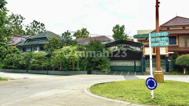 Rumah Luas Halaman Luas Parkiran Luas Di Bogor Raya Permai Rumah Luas Halaman Luas Parkiran Luas Di Bogor Raya Permai