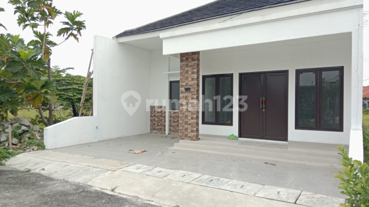Rumah di K. Village Aspen perjuangan Bekasi Utara