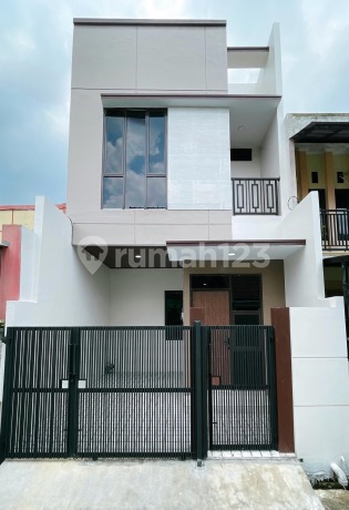 Rumah kekinian 2 lantai harga terjangkau dan bisa Nego