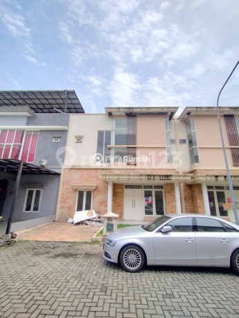  Villa Komplek Cemara Kuta 