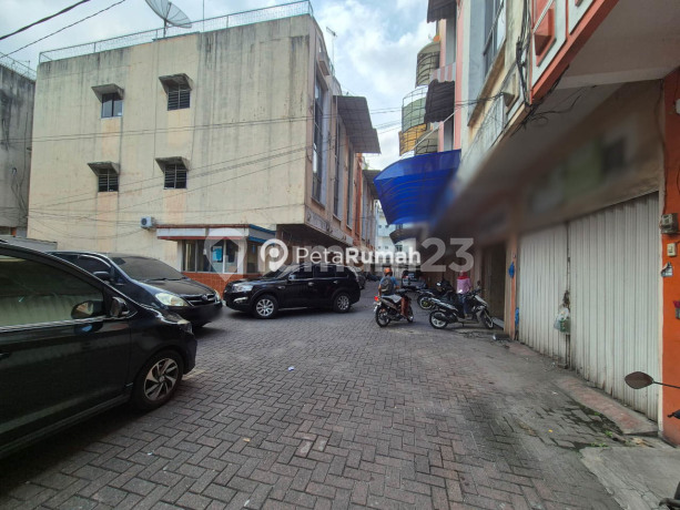 RUKO JALAN ASIA KOMPLEK ASIA MEGA MAS