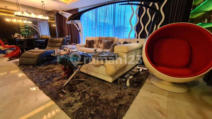 Regatta Seaview Apartment 206m2 Luxury Condition Ready to Occupy