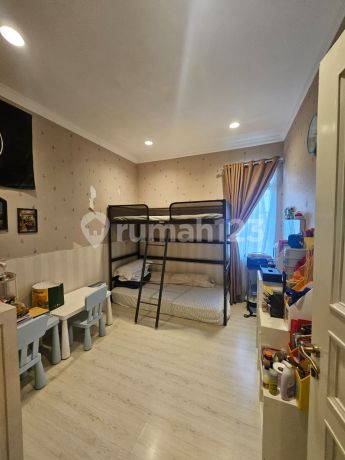 Rumah Bgm Pik 8X18m Sudah Renovasi Semi Furnish