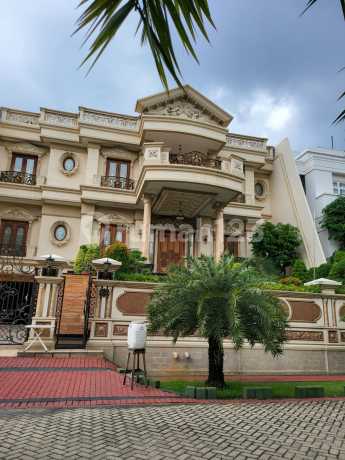 Rumah 2 Lantai di Komplek Villa Graha Hijau Cempaka Putih Ciputat Tangsel