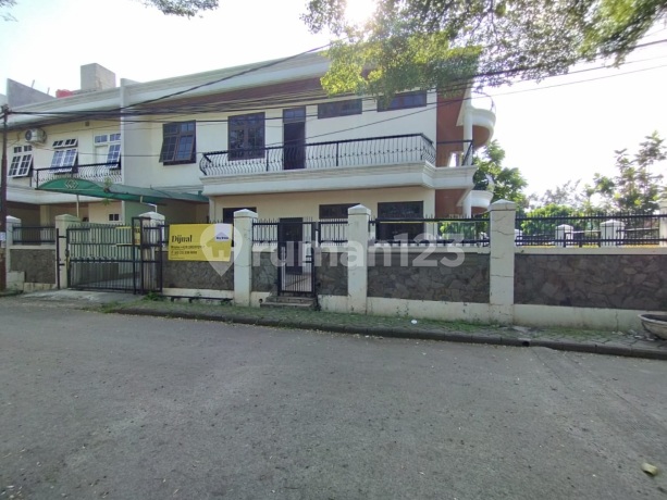 Dijual Cepat Rumah Hook Strategis, Bisa Untuk Usaha, SHM, Griya Asri Serpong Tangerang Banten Dijual Cepat Rumah Hook Strategis, Bisa Untuk Usaha, SHM, Griya Asri Serpong Tangerang Banten