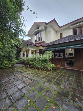 Price Drop! Well-Maintained House in Prime Kemang Area Near Tol Jorr Tb Simatupang Price Drop! Well-Maintained House in Prime Kemang Area Near Tol Jorr Tb Simatupang