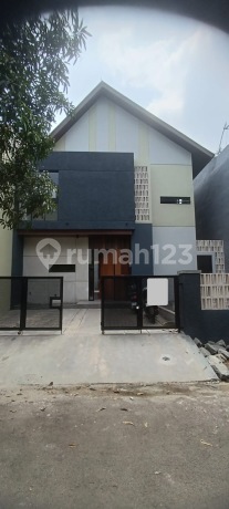 Rumah Brand New Di Kencana Loka Bsd