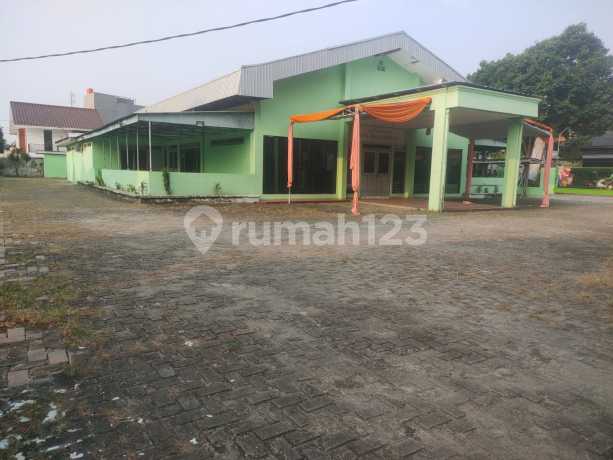 Balai Pertemuan Peruri, parkiraan muat 50 mobil Balai Pertemuan Peruri, parkiraan muat 50 mobil