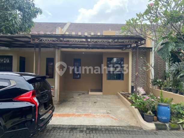 Rumah di Komplek Grand Sharon soekarno hatta bandung