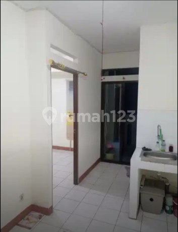 Cheap Apartment Gateway Ahmad Yani Cicadas 2 BR Unfurnished Bandung Cheap Apartment Gateway Ahmad Yani Cicadas 2 BR Unfurnished Bandung