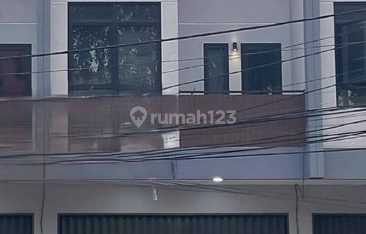Ruko Murah Strategis Hadap Jalan Raya Kota Harapan Indah Bekasi