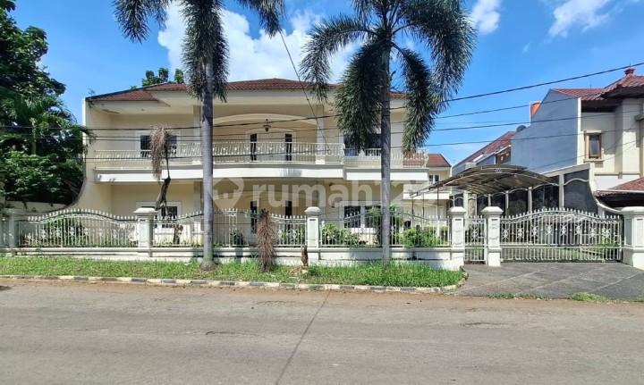 Rumah dan Tanah Luas Perumahan Taman Laguna Cibubur Rumah dan Tanah Luas Perumahan Taman Laguna Cibubur