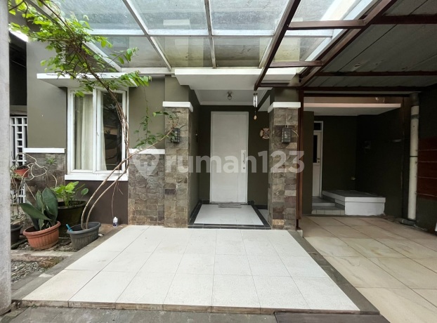 Rumah Bagus Minimalis Modern Rapi Terawat di Sakura Regency 2 Rumah Bagus Minimalis Modern Rapi Terawat di Sakura Regency 2
