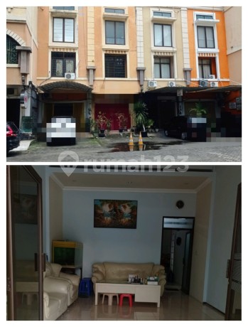 For SALE at a LOW price, Panji Makmur shophouse on Jalan Panjang Jiwo, South Surabaya, move-in ready. For SALE at a LOW price, Panji Makmur shophouse on Jalan Panjang Jiwo, South Surabaya, move-in ready.