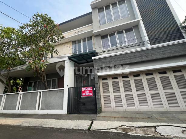 For Sale Rumah di Buana Permai Cipondoh