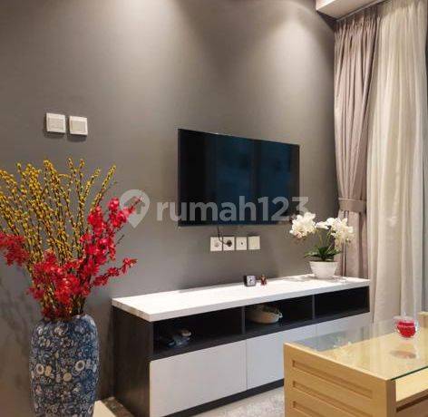 Apartemen Signature Park Grande 2 BR Furnished Lantai Rendah 