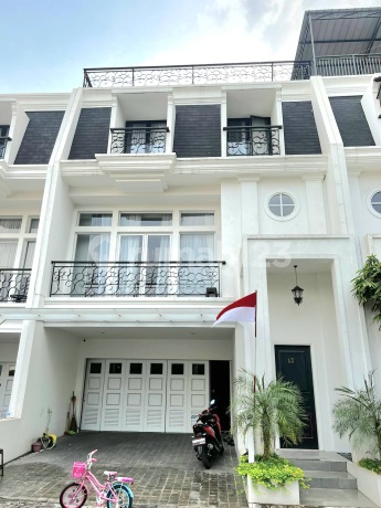 Dijual Rumah di Joglo Madja Residence 3 Lantai Interior Dan Furnished Bagus Dijual Rumah di Joglo Madja Residence 3 Lantai Interior Dan Furnished Bagus