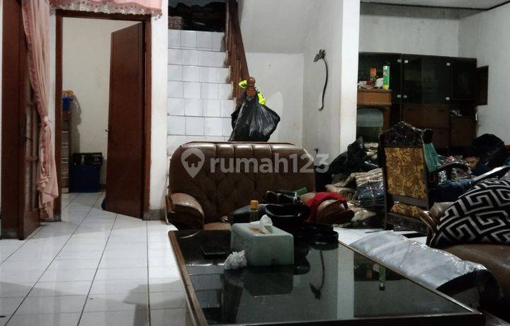 RUMAH LUAS di Komplek Dirgantara, Gempol - Cijerah