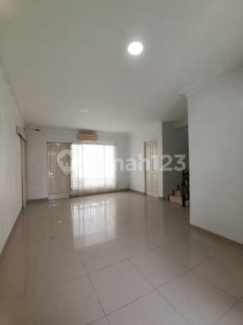 Termurah Rumah Pakuwon Indah Villa Bukit Regency Cuma 5 Milyar Termurah Rumah Pakuwon Indah Villa Bukit Regency Cuma 5 Milyar