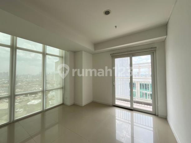 Metro Park Residence Hoek di Kedoya ********