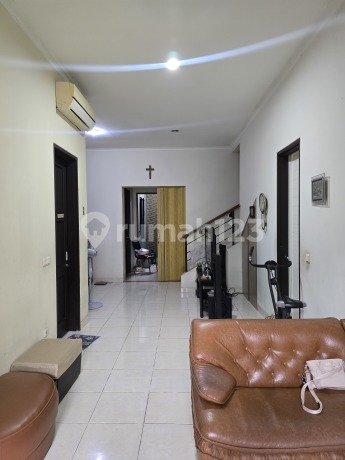 ********.cluster Newton Gading.serpong ********.cluster Newton Gading.serpong