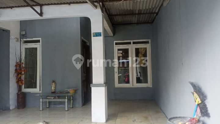 For Sale: House in Griya Lestari Housing Estate For Sale: House in Griya Lestari Housing Estate
