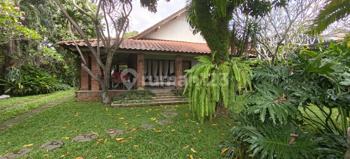 Jual Rumah Mewah di Banyumanik