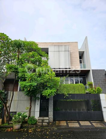 Rumah Modern di Taman Permata Buana Jakarta Barat