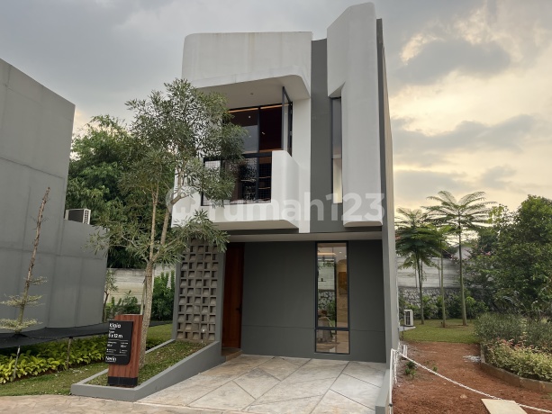 Rumah Dekat Aeon Mal Bsd dan Stasiun Kereta, Tanpa Dp dan Free Biaya