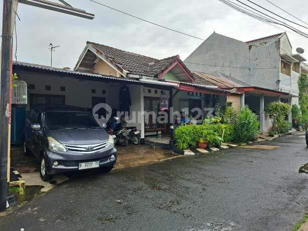 Rumah Bagus di Villa Permata Santi Pancoran Mas Depok Rumah Bagus di Villa Permata Santi Pancoran Mas Depok